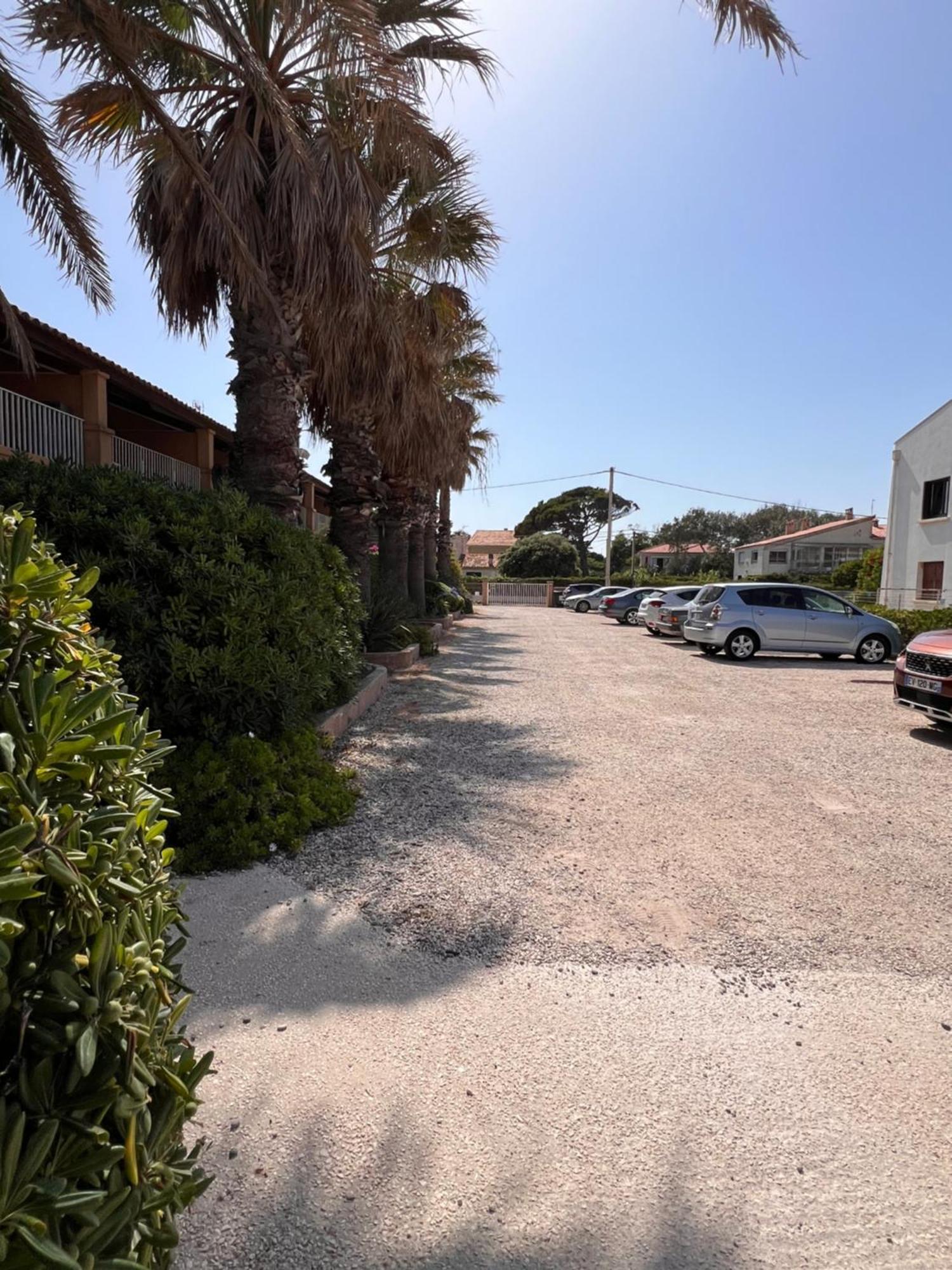 La Bergerie Apartamento Hyères Exterior foto